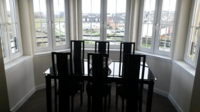 Отель crystal apartments  Эйрдри